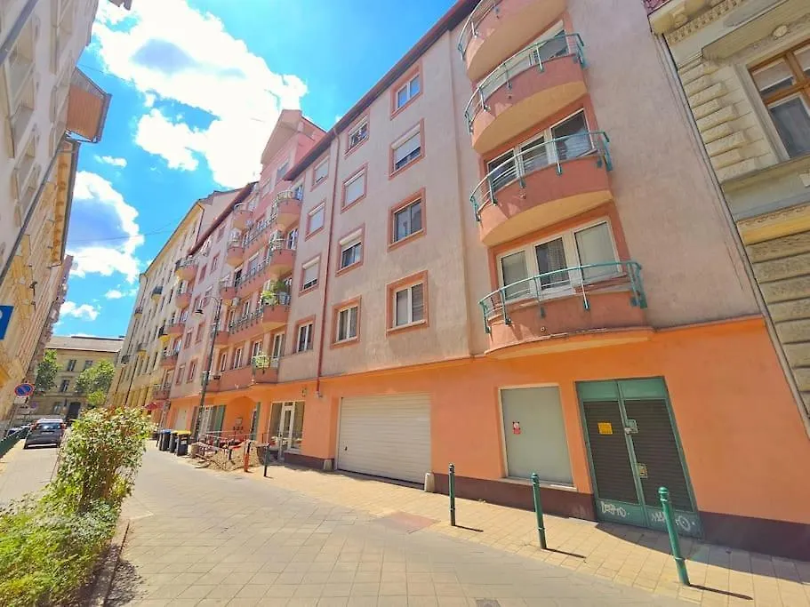 Berzenczey Apartment Budapest Ungheria